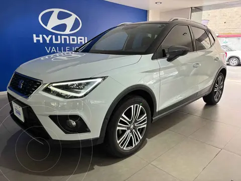 SEAT Arona Xcellence usado (2019) color Blanco financiado en mensualidades(enganche $72,562 mensualidades desde $6,316)