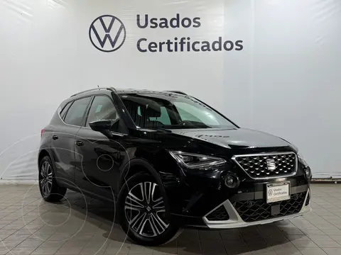 SEAT Arona Xperience usado (2024) color Negro financiado en mensualidades(enganche $106,002 mensualidades desde $9,665)