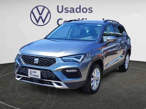 foto SEAT Ateca Style usado (2024) color Gris precio $410,900