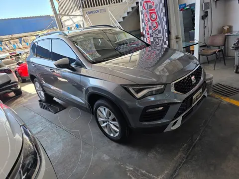 SEAT Ateca Style usado (2024) color Gris precio $418,500