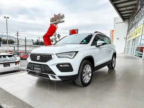 SEAT Ateca Style usado (2023) color Blanco precio $389,000