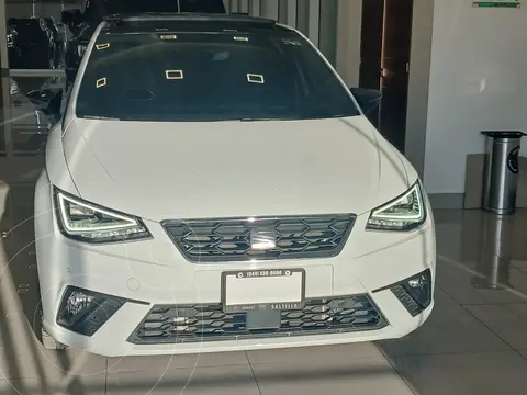 SEAT Ibiza 1.6L FR usado (2024) color Blanco precio $360,000