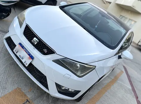 SEAT Ibiza FR 1.2L Turbo 5P usado (2017) color Blanco precio $200,000