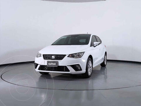 SEAT Ibiza 1.6L Reference usado (2021) color Blanco precio $361,999