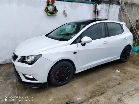 SEAT Ibiza Blitz 2.0L 5P usado (2015) color Blanco Nieve precio $135,000