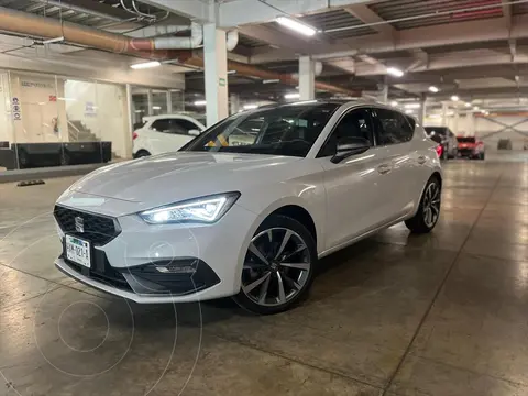 SEAT Leon FR Pintura Especial usado (2024) color Blanco precio $539,000