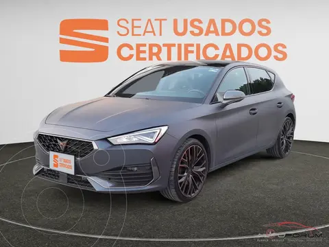 SEAT Leon Style DSG usado (2023) color GRIS MAGNETICO MATE precio $699,900