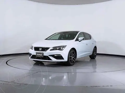 foto SEAT León FR usado (2020) color Negro precio $421,999