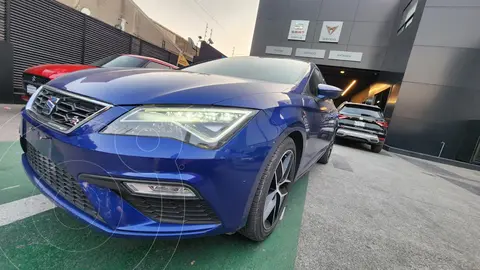 SEAT Leon FR usado (2019) color Azul precio $410,000