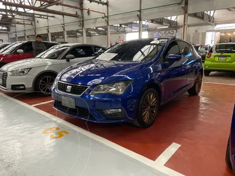 SEAT Leon Style 1.4T 150HP usado (2019) color Azul Mediterraneo financiado en mensualidades(enganche $75,000 mensualidades desde $7,800)