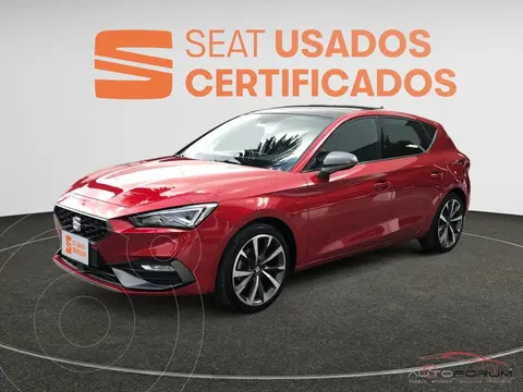 SEAT Leon FR usado (2023) color ROJO DESEO precio $435,000