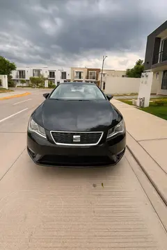 SEAT Leon 1.4T Style usado (2016) color Negro precio $219,000