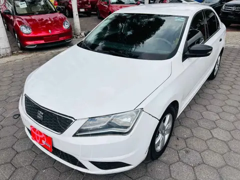SEAT Toledo Entry usado (2016) color Blanco precio $107,000