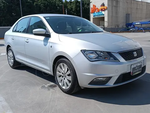 SEAT Toledo Style DSG usado (2015) color plateado precio $170,000