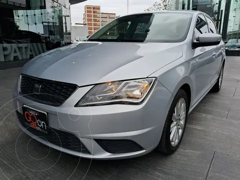 SEAT Toledo Reference usado (2019) color plateado precio $195,000
