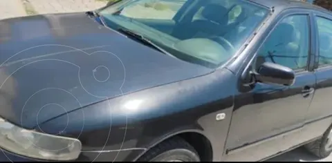 SEAT Toledo 1.8 Signo (125Hp) usado (2002) color Negro precio $45,000