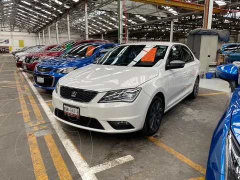 SEAT Toledo Style usado (2016) color Blanco financiado en mensualidades(enganche $50,000 mensualidades desde $5,250)