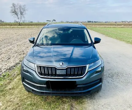 Skoda Octavia Ambiente 2.0L Tiptronic usado (2018) color Plata precio u$s16.000