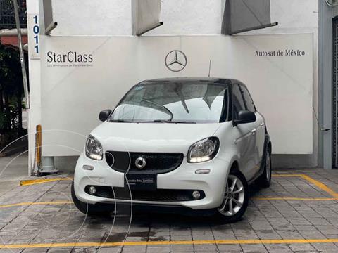 foto smart Forfour Passion Turbo Aut. usado (2018) color Blanco precio $267,000