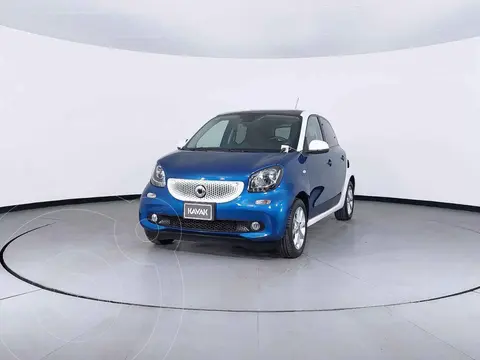 smart Forfour Passion Turbo Aut. usado (2018) color Azul precio $305,999