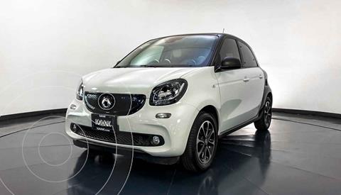 smart Forfour Passion usado (2017) color Blanco precio $259,999