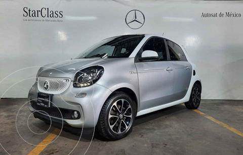 foto smart Forfour Passion Turbo Aut. usado (2017) color Plata precio $245,000
