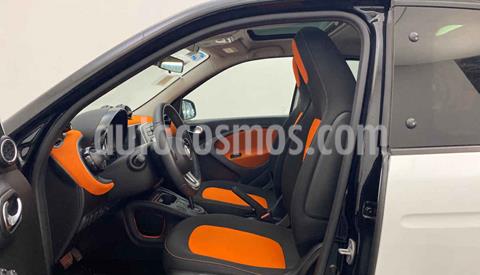 foto smart Fortwo Passion Turbo Aut. usado (2018) color Blanco precio $274,999