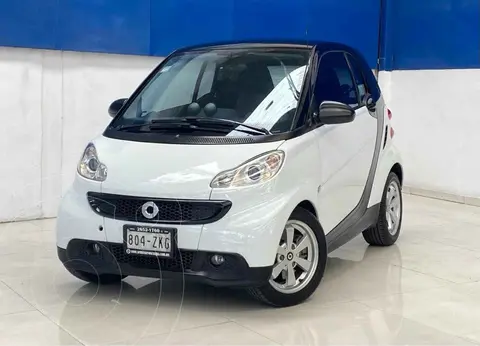 smart Fortwo Coupe usado (2014) color Blanco precio $176,000