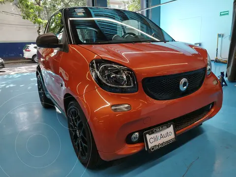 foto smart Fortwo Coupé usado (2016) color Naranja precio $210,000