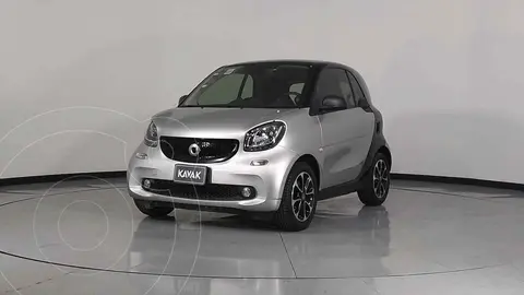 smart Fortwo Coupe Passion usado (2017) color Plata precio $311,999