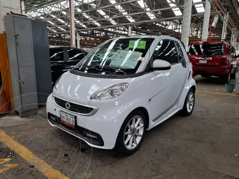 smart Fortwo Coupe mhd usado (2013) color Blanco precio $189,900