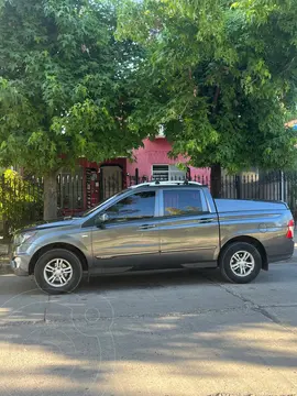 SsangYong Actyon Sports 2.0L 4x4 Full usado (2019) color Gris precio $15.900.000