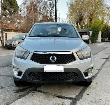 SsangYong Actyon Sports 2.0L 4x4 Ac usado (2014) color Gris precio $7.800.000