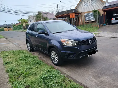 SsangYong Korando 4X2 XDi usado (2014) color Azul precio $7.000.000