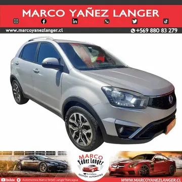 SsangYong Korando 2.2L Diesel 4x2 Aut usado (2017) color Gris precio $8.490.000