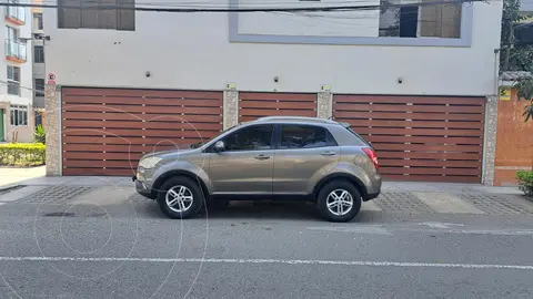Ssangyong Korando 2.0L Full usado (2013) color Gris precio u$s8,800