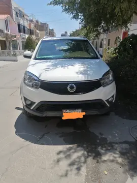 Ssangyong Korando 4x2 usado (2016) color Blanco precio u$s11,895