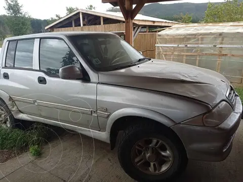 SsangYong Musso 2.9 Cabina Doble 4X4 Aut Diesel usado (2006) color Gris precio $2.400.000