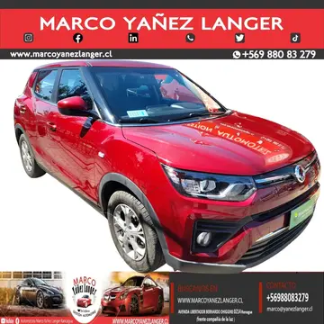 SsangYong Tivoli 1.6 GLX usado (2021) color Rojo precio $12.890.000