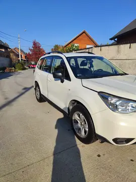 Subaru Forester 2.0i AWD X usado (2016) color Blanco Perla precio $14.800.000