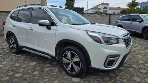 Subaru Forester Touring CVT usado (2021) color CRYSTAL WHITE PEARL precio $460,000