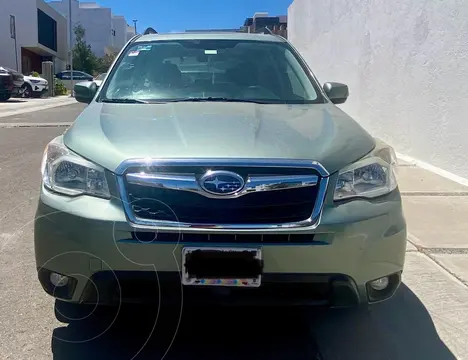 Subaru Forester XSL usado (2015) color Verde precio $195,000