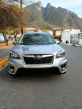 Subaru Forester Limited Eye Sight usado (2019) color Plata Hielo precio $340,000