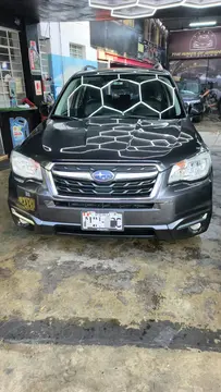 Subaru Forester 2.0i AWD SI Drive XS Aut usado (2017) color Gris precio u$s15,700