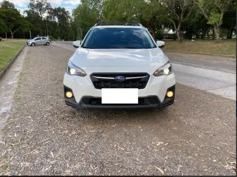 Subaru Legacy S.W. 2.0L Aut usado (2018) color Blanco precio u$s20.000