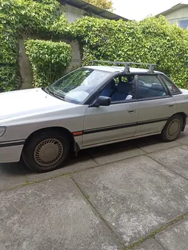 Subaru Legacy  1.8 Gl usado (1994) color Plata precio $2.000.000