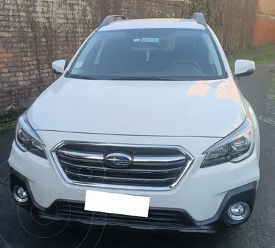 Subaru Outback 2.5i XS usado (2018) color Blanco Perla precio $16.600.000