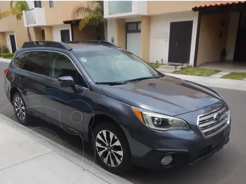 Subaru Outback 2.5i Limited usado (2017) color Azul precio $285,000