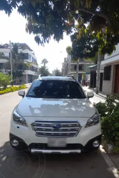 Subaru Outback 2.5i AWD Dynamic usado (2016) color Blanco precio u$s17,300