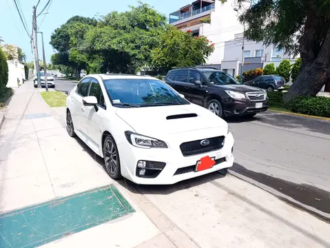 Subaru WRX 2.0L Aut usado (2015) color Blanco Perla precio u$s18,000